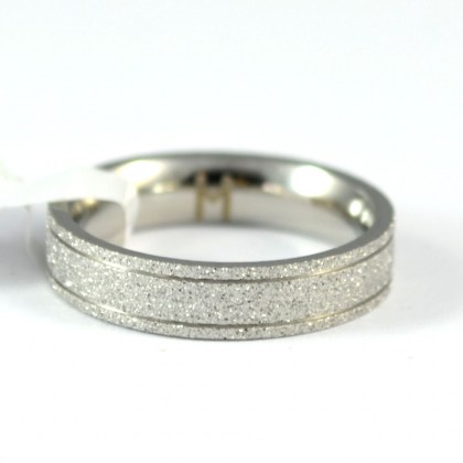 Stainless Steel Ring *Unbreakable* 4 mm