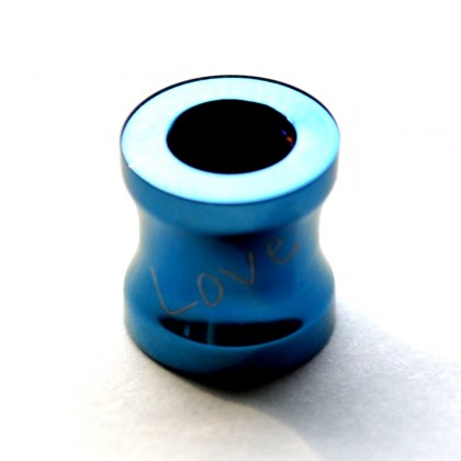 Stainless Steel Pendant blue *LOVE* 8*8*2 mm